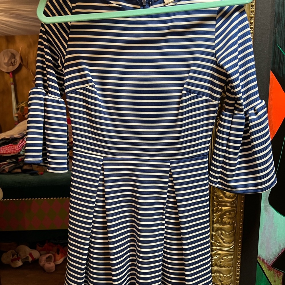 stripped dress?
